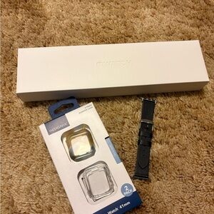 Bundle deal for Apple Watch 8 with accessories!
